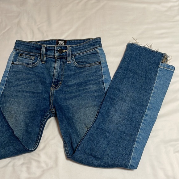 BDG Urban Outfitters Kick Flare High-Rise Cropped Jeans - Picture 7 of 8